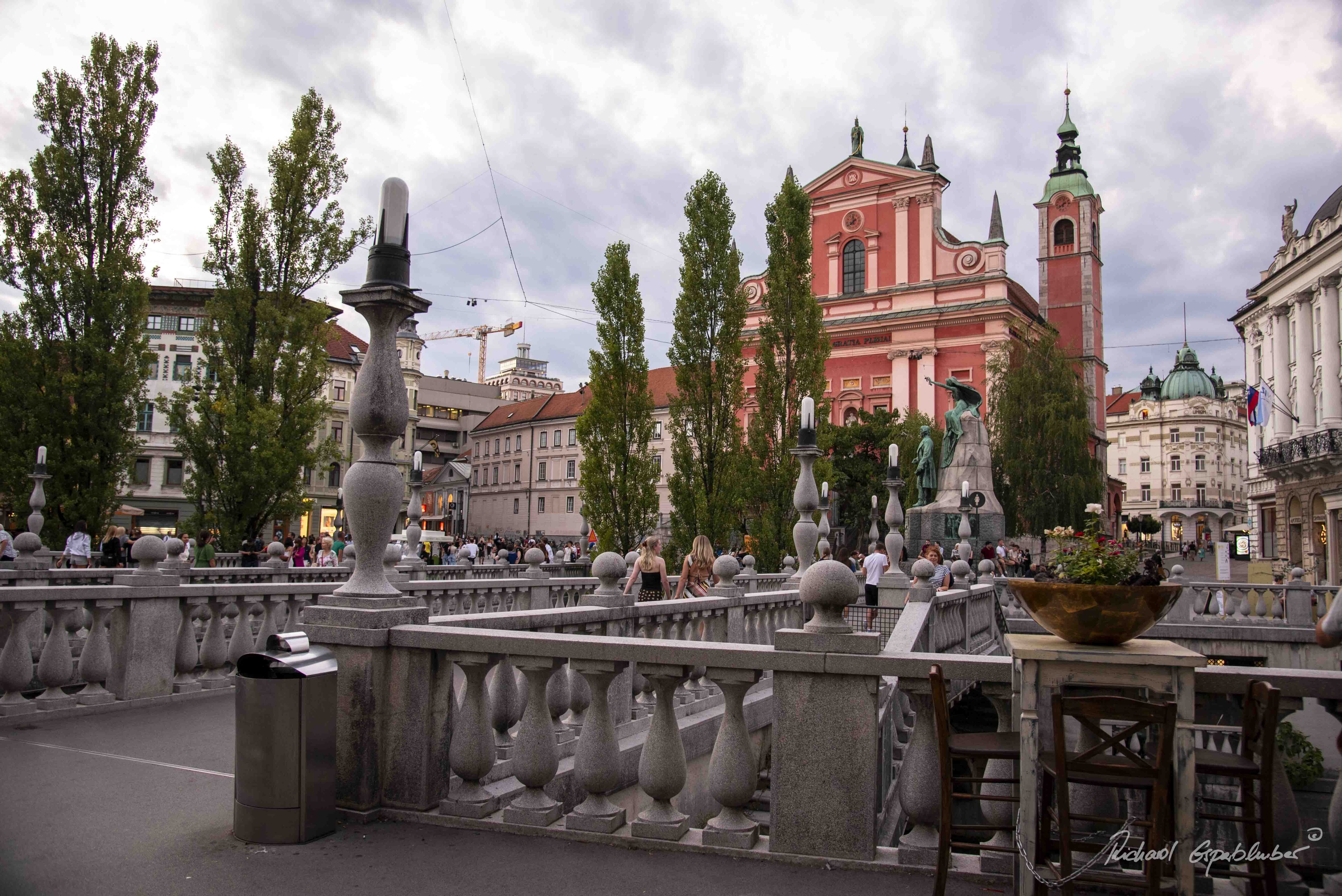 Dieses Bild hat ein leeres Alt-Attribut. Der Dateiname ist Slowenien-1870-5000x3338.jpg