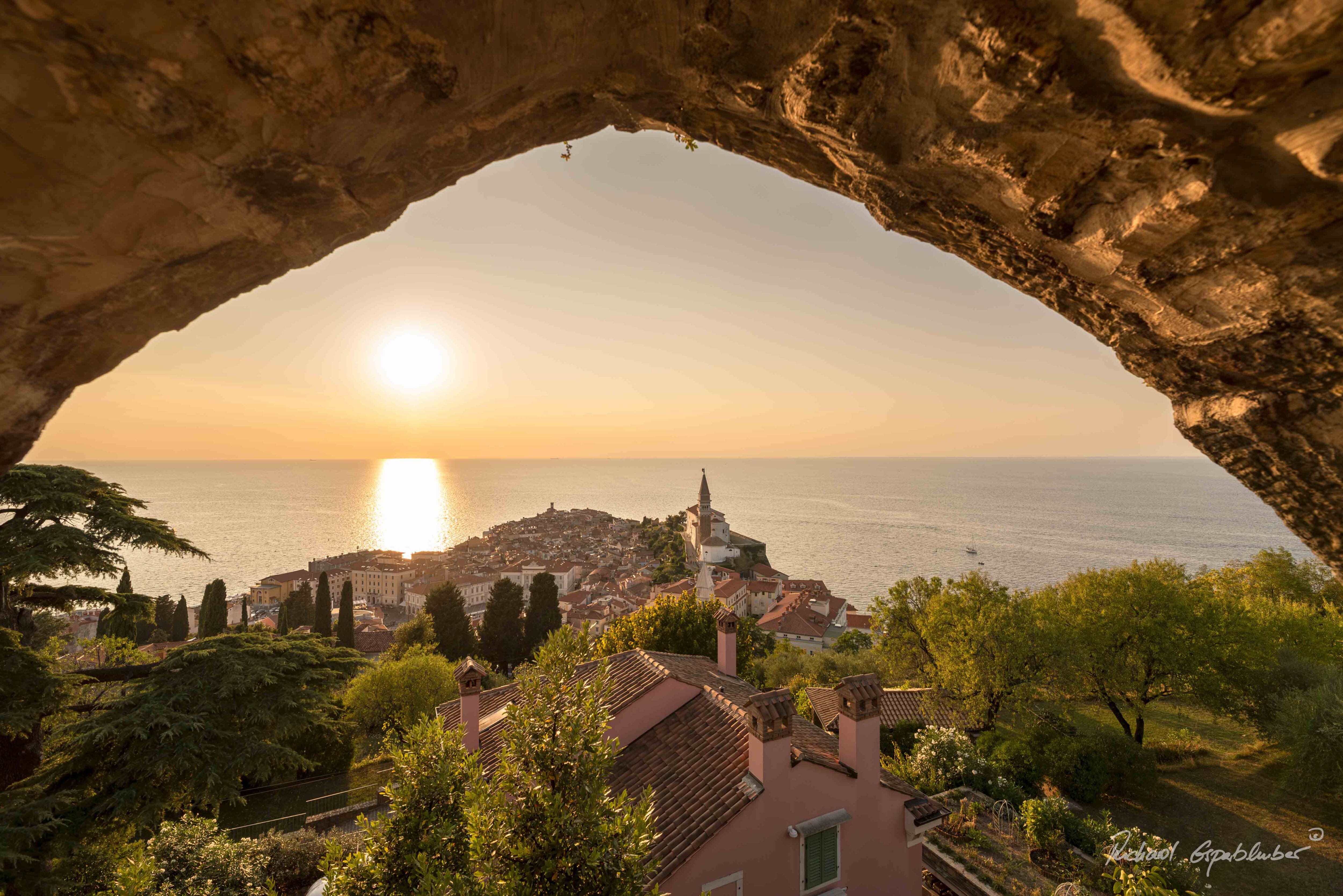 Dieses Bild hat ein leeres Alt-Attribut. Der Dateiname ist Slowenien-2053-5000x3338.jpg