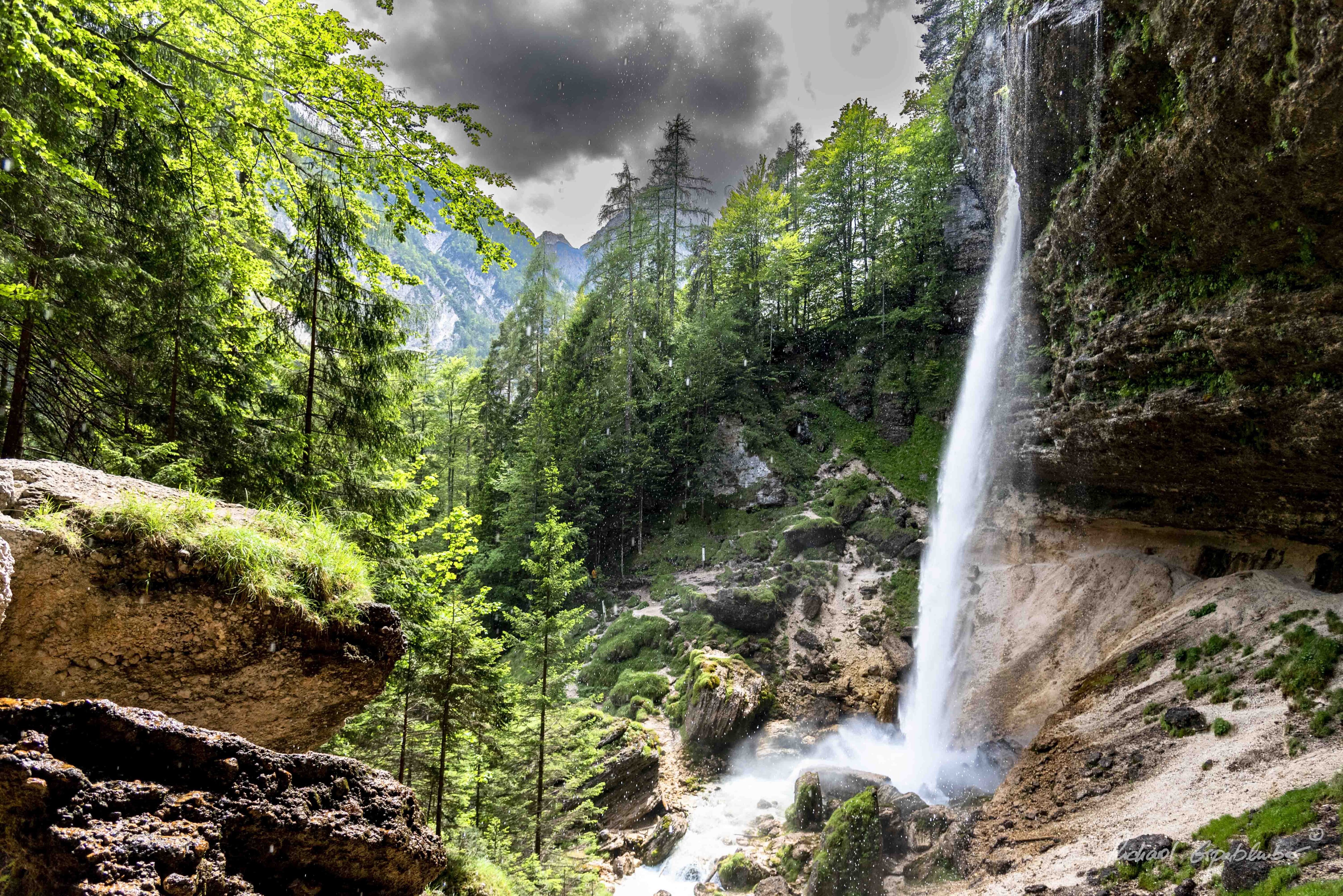 Dieses Bild hat ein leeres Alt-Attribut. Der Dateiname ist Slowenien-4538-5000x3338.jpg